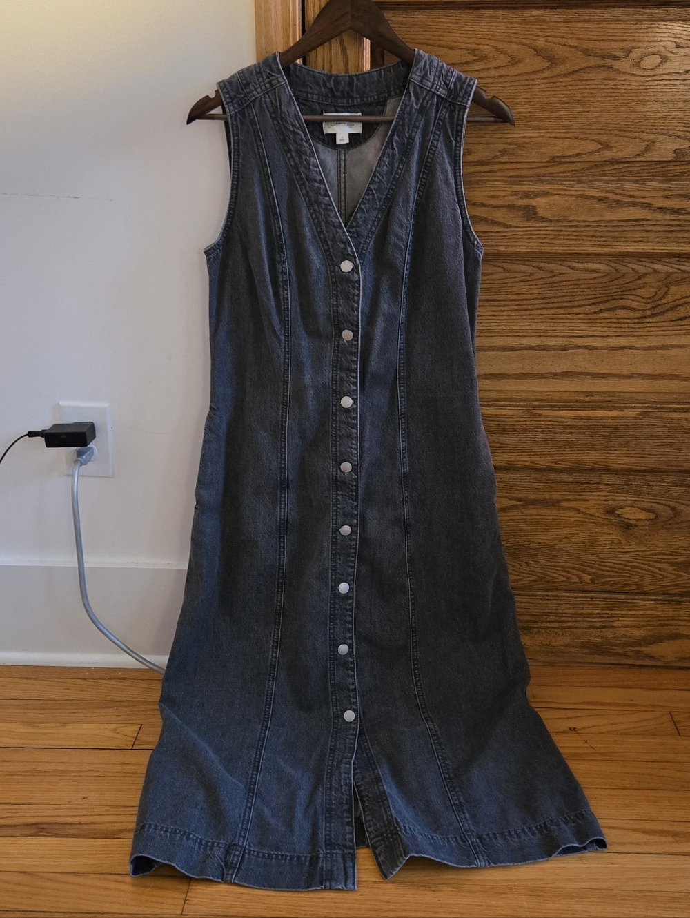 Universal Thread, Fitted Denim Dress - 8